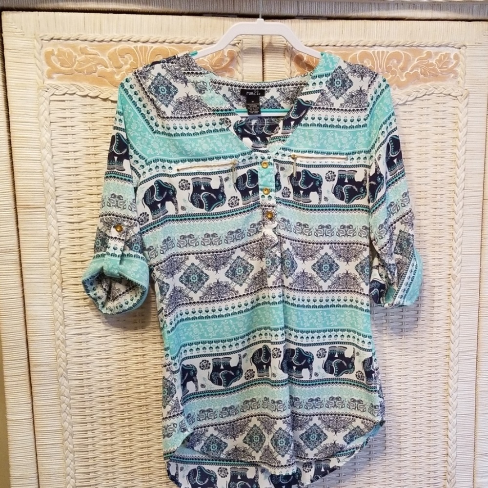 Rue21 gorgeous tunic